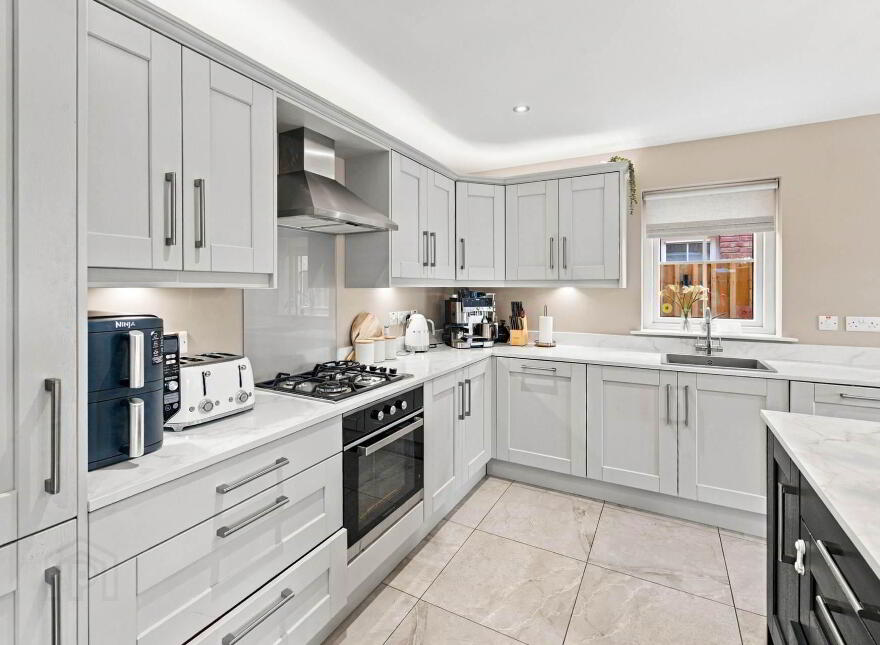 24 Drumman Meadows, Armagh, BT61 9BZ