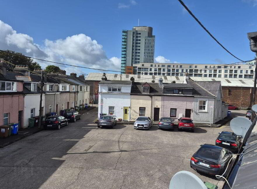 47 Hibernian Buildings, Albert Road, Ballintemple, T12KX8W