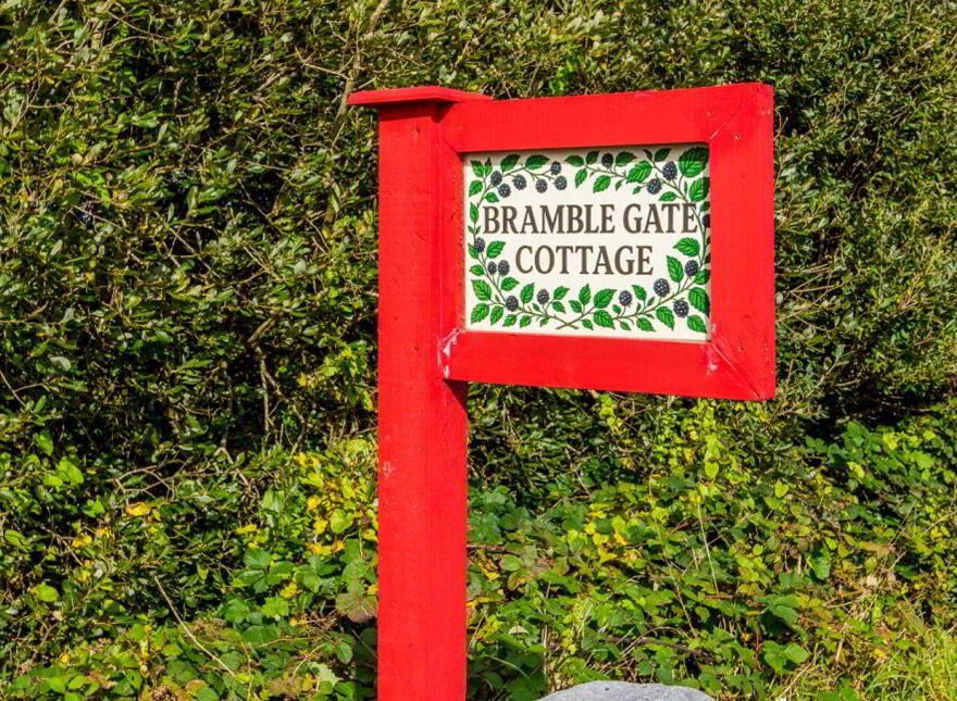 Bramble Gate Cottage, Leitrim, Frenchpark, F45C9K4