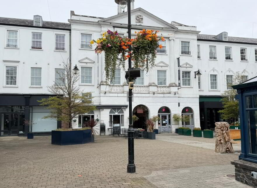 26a Lisburn Square, Lisburn, BT28 1TS
