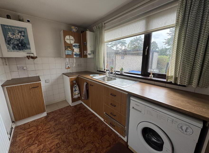 30 Ballycraigy Drive, Antrim, BT41 1NE