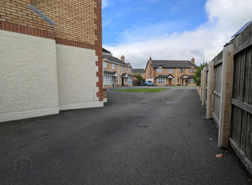 26 Grange Avenue, Castlewellan, BT31 9UH