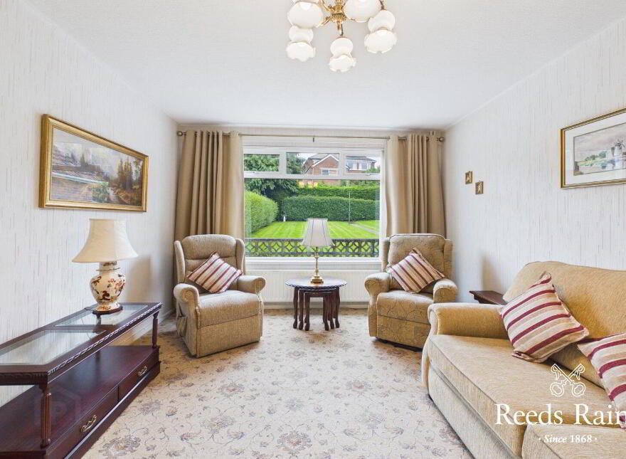 10 Loughview Drive, Belfast, BT6 0NU