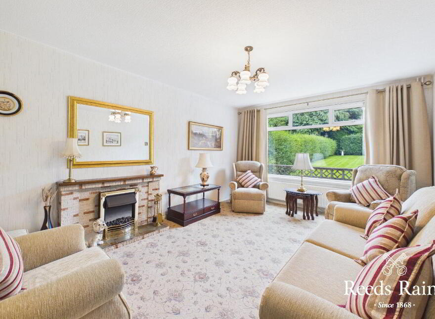 10 Loughview Drive, Belfast, BT6 0NU