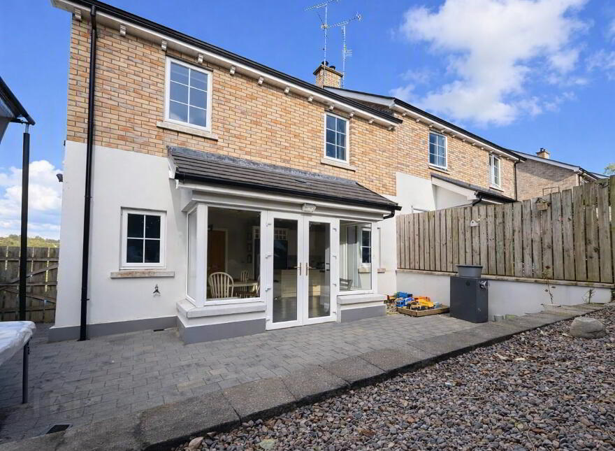 3 Bluebell Glade, Lisbellaw, BT94 5FU
