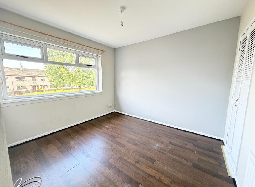 61 Chichester Park Central, Ballymena, BT42 4BE