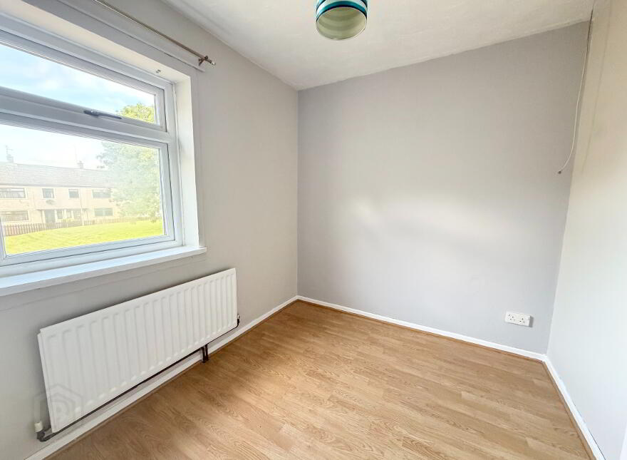 61 Chichester Park Central, Ballymena, BT42 4BE