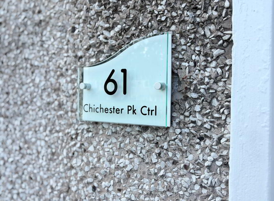 61 Chichester Park Central, Ballymena, BT42 4BE