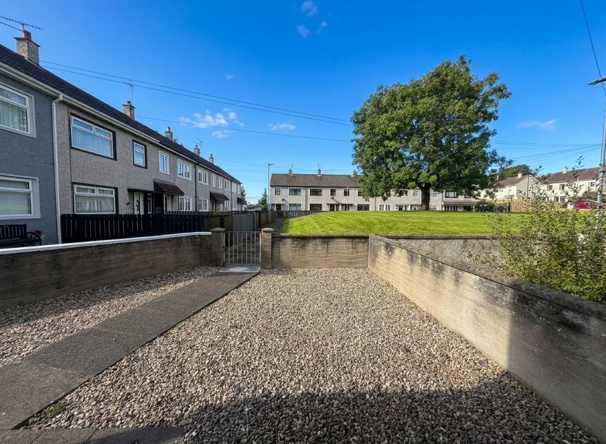 61 Chichester Park Central, Ballymena, BT42 4BE