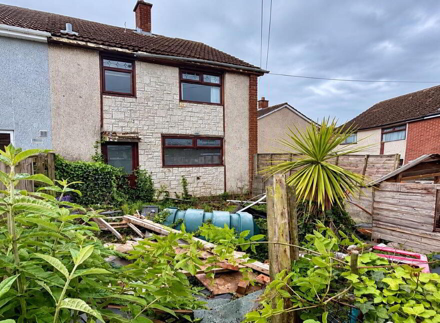 (Lot 5) 17 Campsie Park, Dundonald, Belfast, BT16 2SF