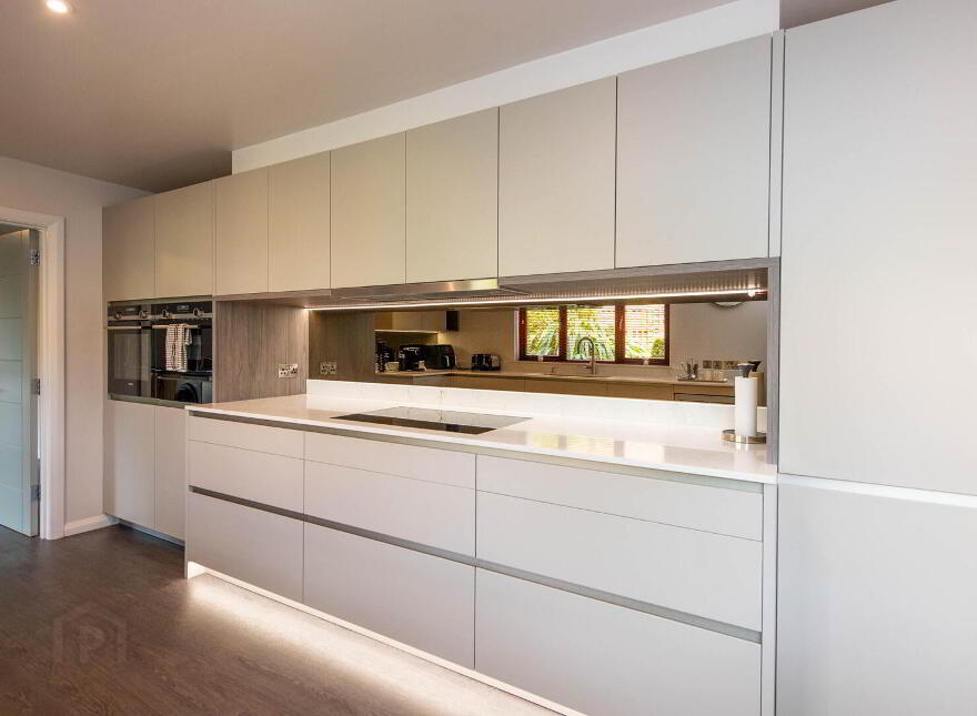 24 Woodfield Glen, Newtownabbey, BT37 0ZW