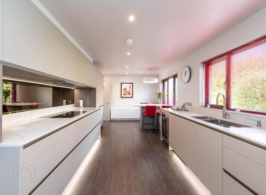 24 Woodfield Glen, Newtownabbey, BT37 0ZW
