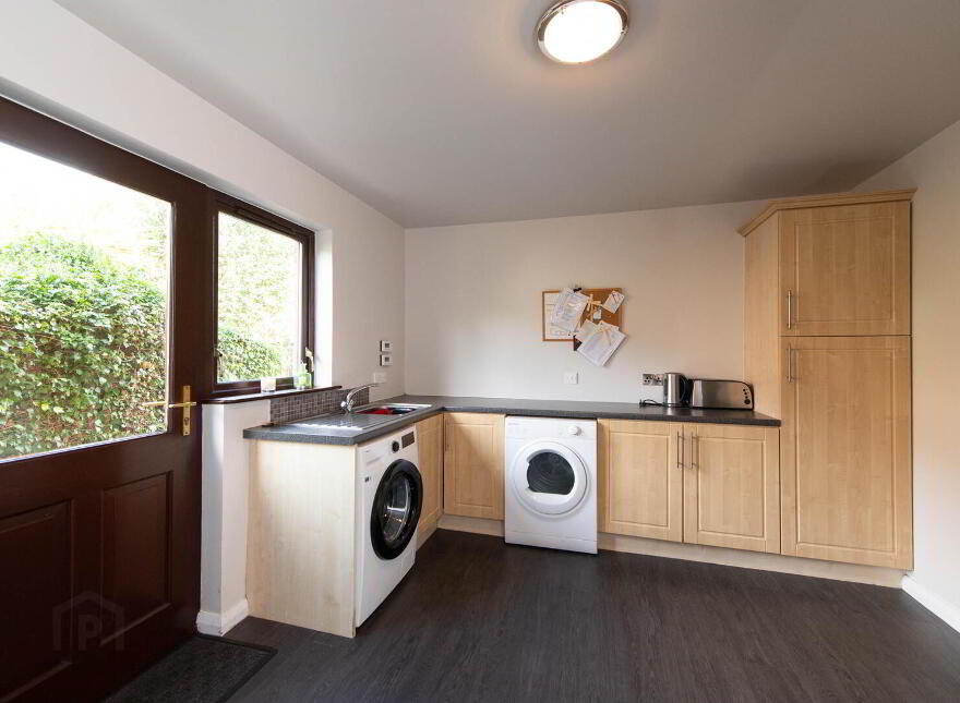 24 Woodfield Glen, Newtownabbey, BT37 0ZW