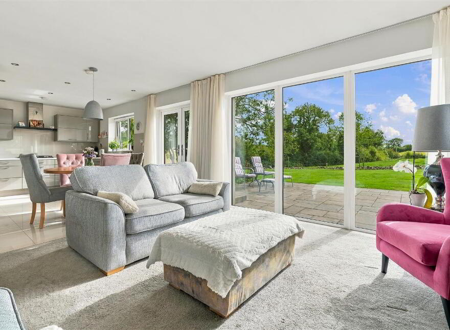 95 Cahard Road, Saintfield, BT24 8YD