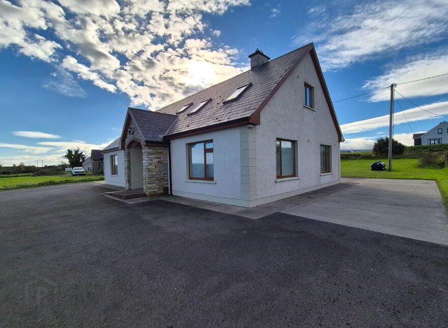 Ardfarna, Bundoran, F94FV06