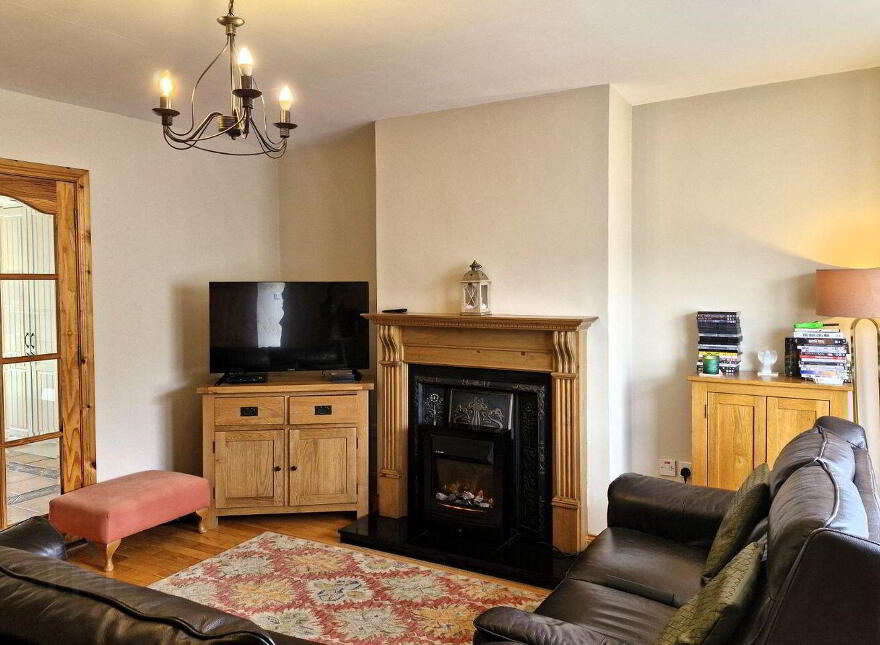8 Sunnyhill Grove, Kenmare, V93W673