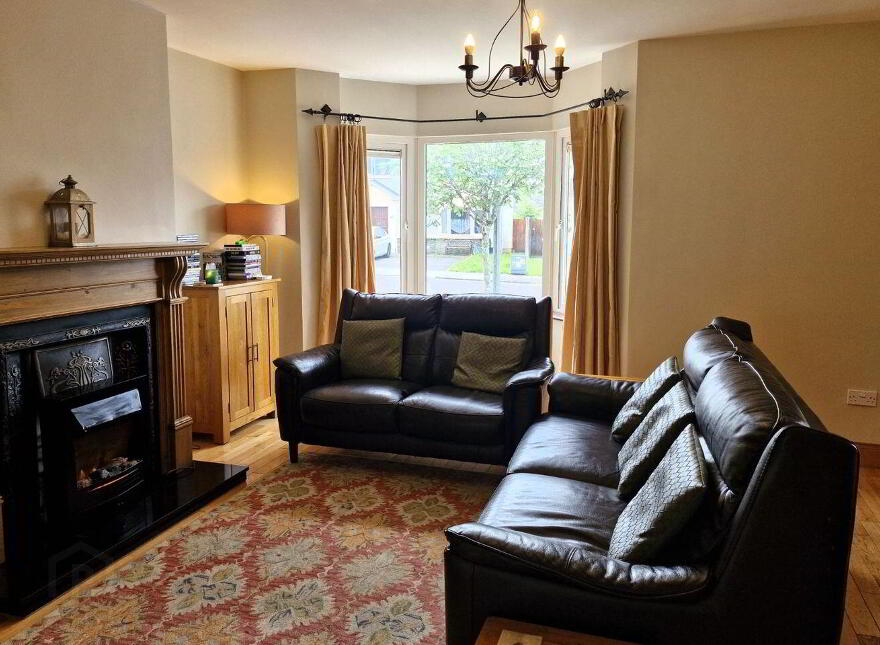 8 Sunnyhill Grove, Kenmare, V93W673