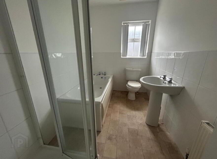 54 Carn Manor, Waterside, L'Derry, BT47 5SB