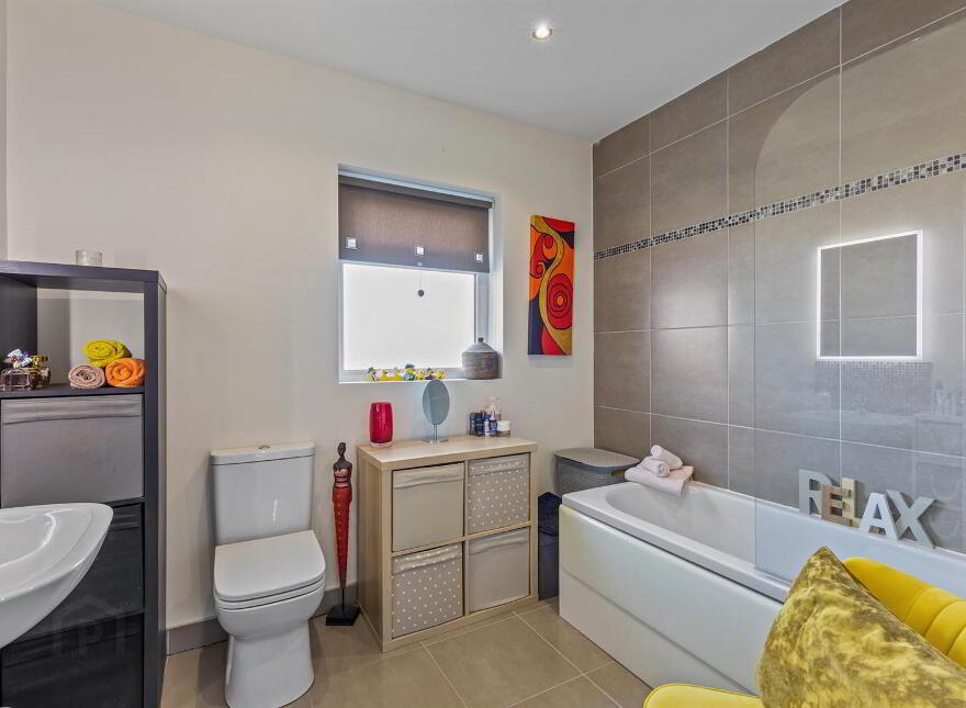 48 Old Mill Grove, Dundonald, Belfast, BT16 1WB