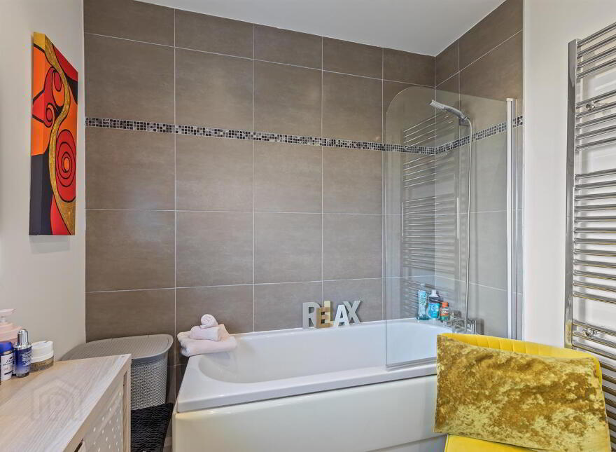 48 Old Mill Grove, Dundonald, Belfast, BT16 1WB