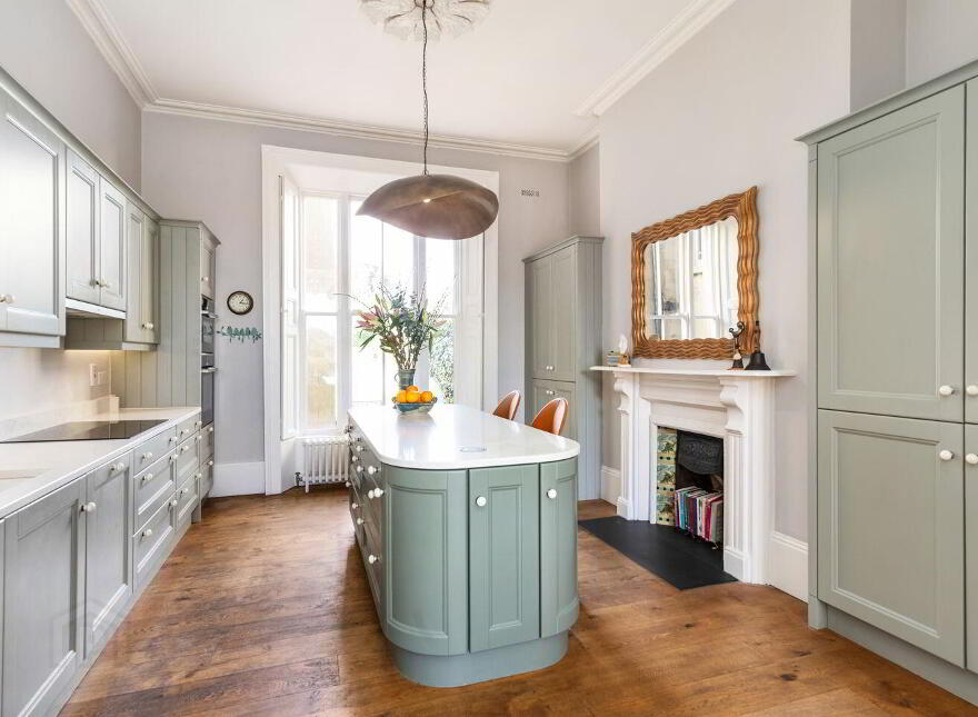Fortrose, 23 Royal Terrace West, Dún Laoghaire, Dun Laoghaire, A96Y6P3