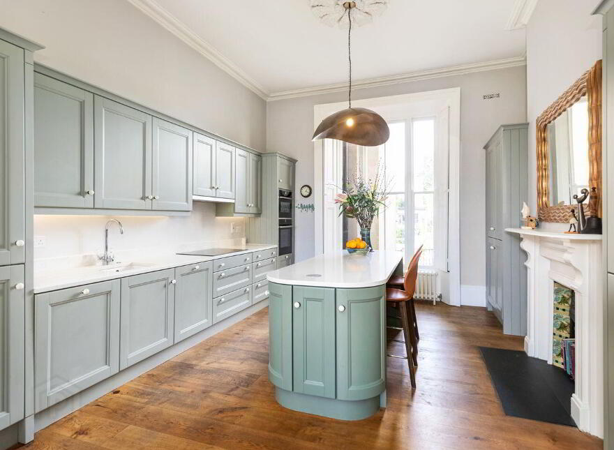 Fortrose, 23 Royal Terrace West, Dún Laoghaire, Dun Laoghaire, A96Y6P3