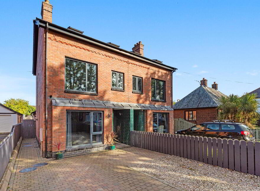 30A Belmont Park, Belfast, BT4 3DU