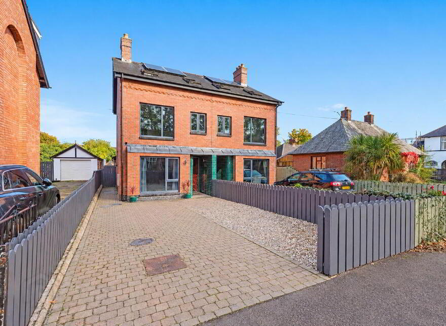 30A Belmont Park, Belfast, BT4 3DU