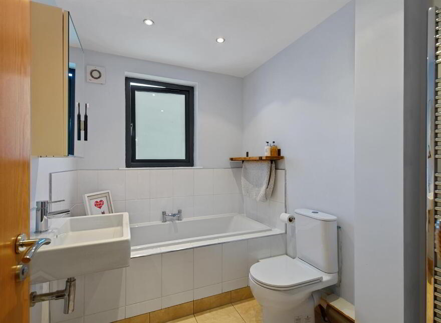 30A Belmont Park, Belfast, BT4 3DU