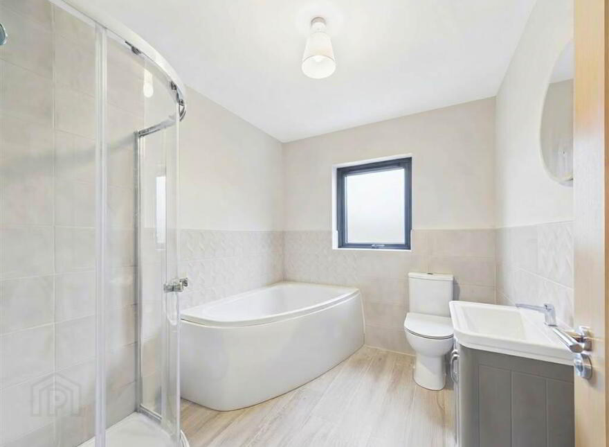 8 Dargan Close, Newry, BT35 8BJ
