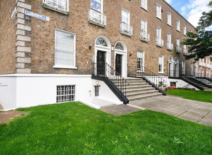 Apartment A, 19 Warrington Place, Dublin 2, D02K278