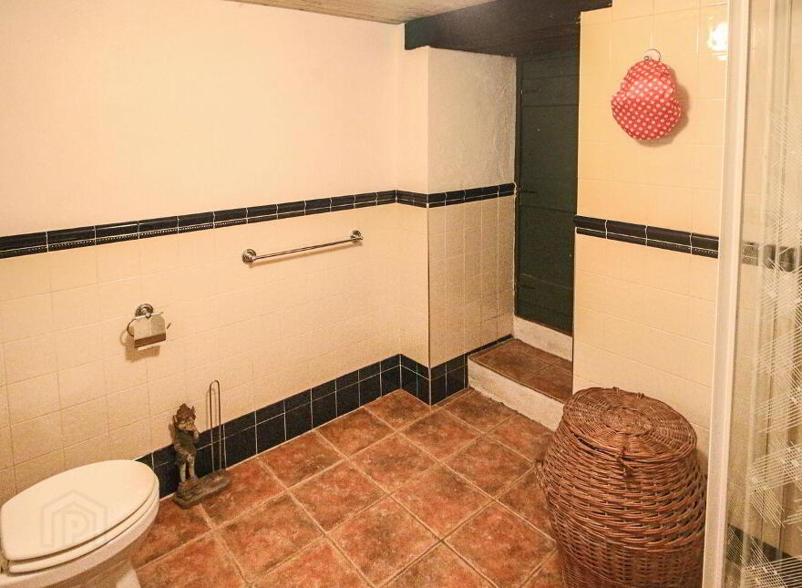 Fionn Maccumhaill Cottage, Keshcarrigan, Keshcarrigan, N41A563