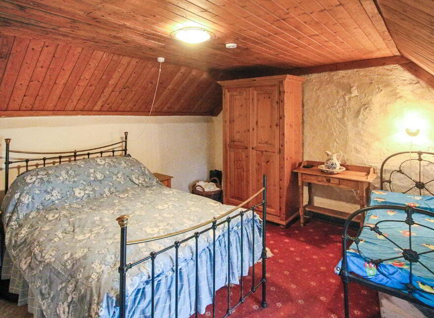 Fionn Maccumhaill Cottage, Keshcarrigan, Keshcarrigan, N41A563