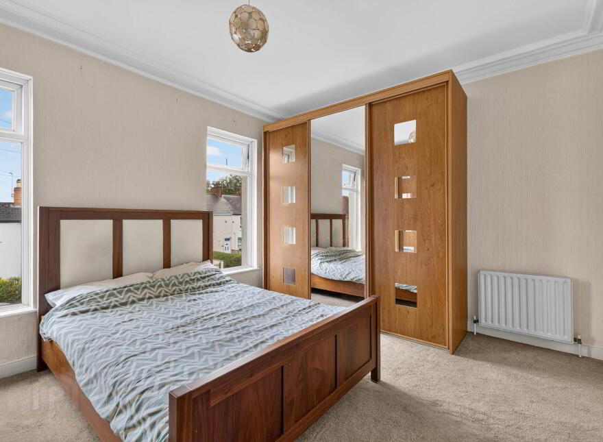 6 Benson Street, Lisburn, BT28 2BG