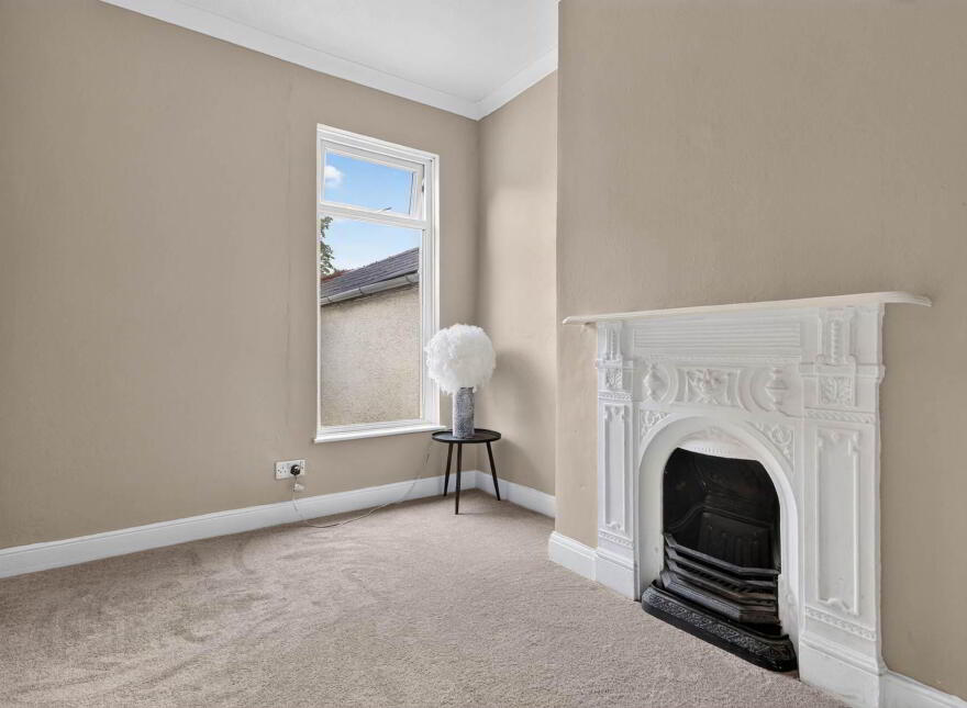 6 Benson Street, Lisburn, BT28 2BG