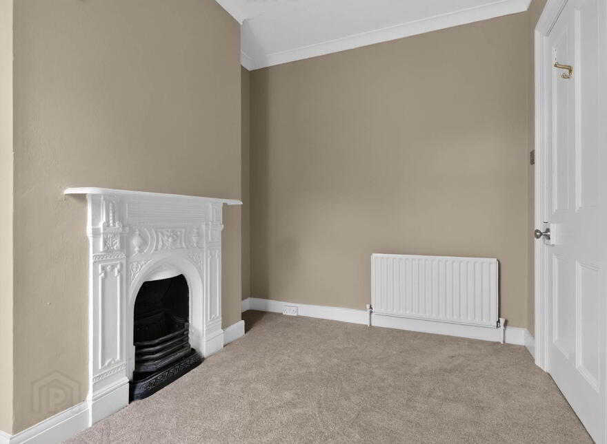 6 Benson Street, Lisburn, BT28 2BG