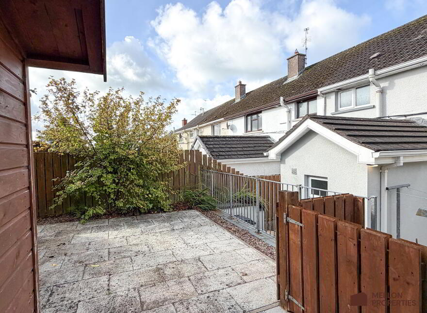 11 McKeowne Villas, Carrickmore, Omagh, BT79 9JT
