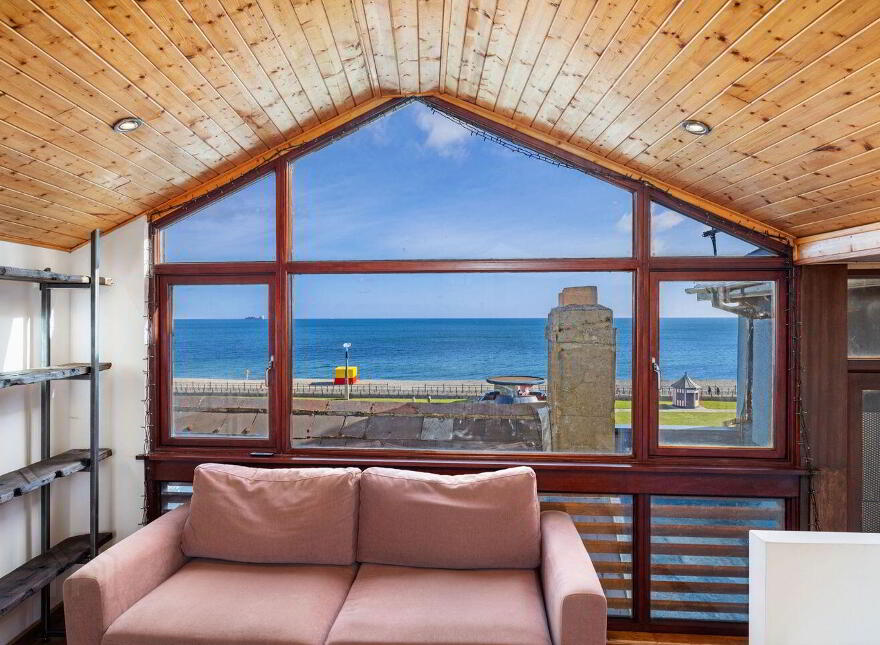 2 Auburn House, 71 Strand Road, Bray, A98FY92