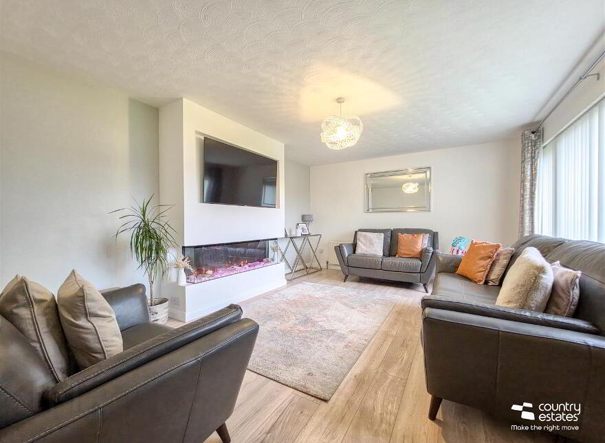 3 Victoria Manor, Ballyclare, BT39 9YW