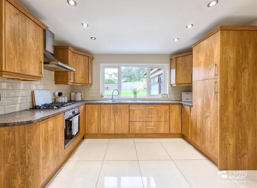 3 Victoria Manor, Ballyclare, BT39 9YW