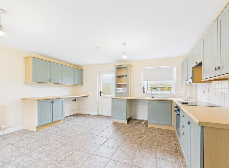 30 Strand Avenue, Holywood, BT18 9AW