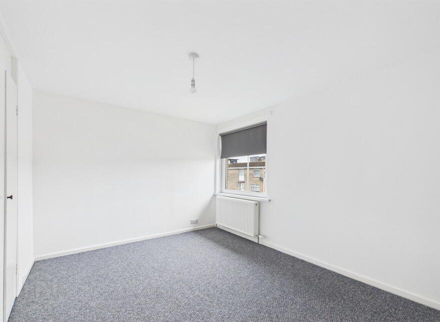 30 Strand Avenue, Holywood, BT18 9AW