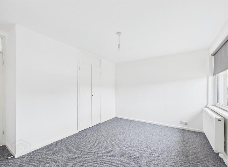 30 Strand Avenue, Holywood, BT18 9AW