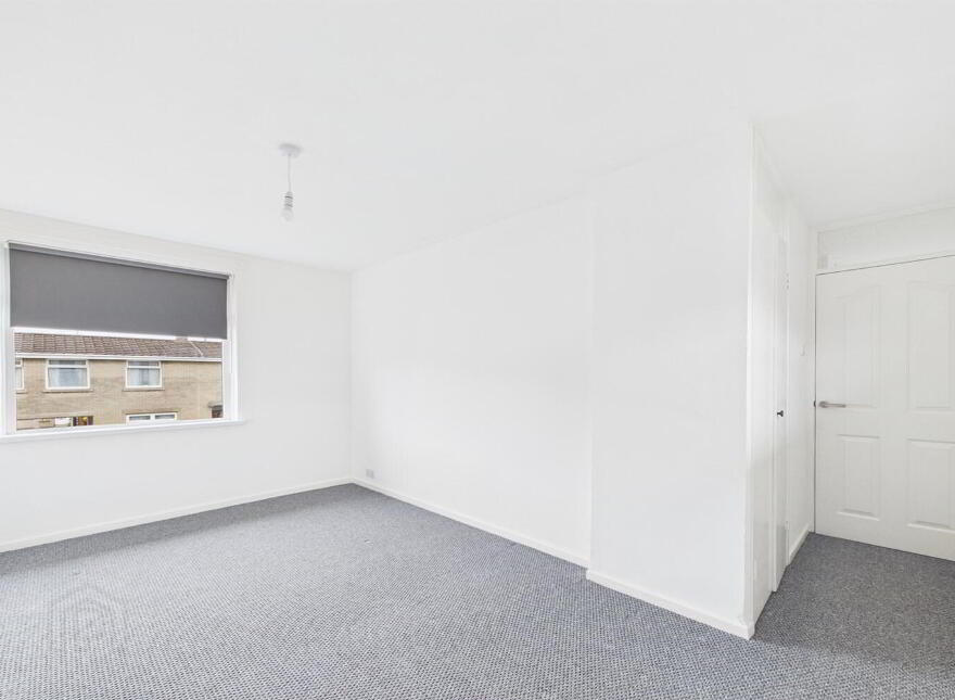 30 Strand Avenue, Holywood, BT18 9AW