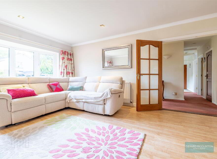 11 Saintsbury Avenue, Lisburn, BT27 5QQ