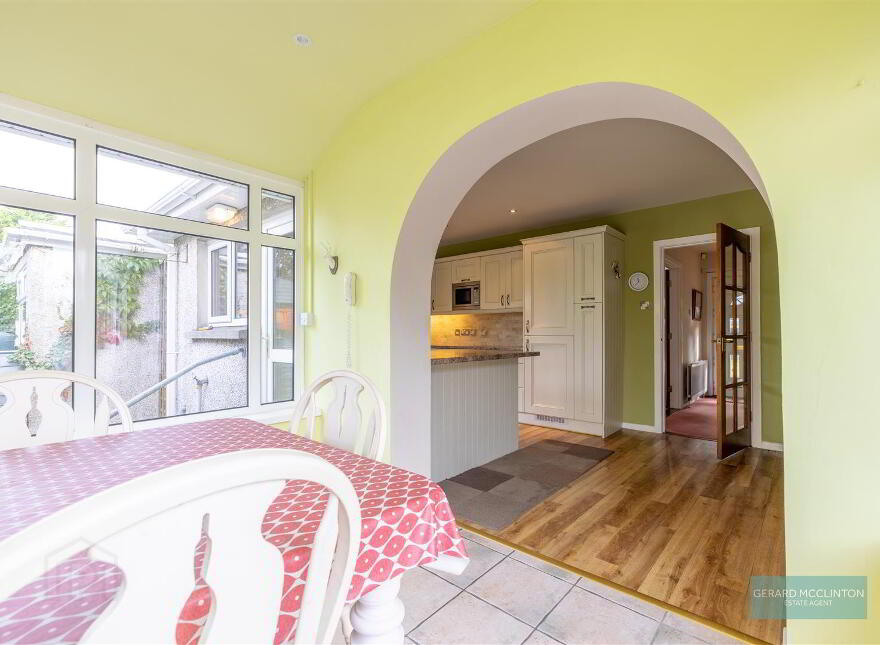 11 Saintsbury Avenue, Lisburn, BT27 5QQ