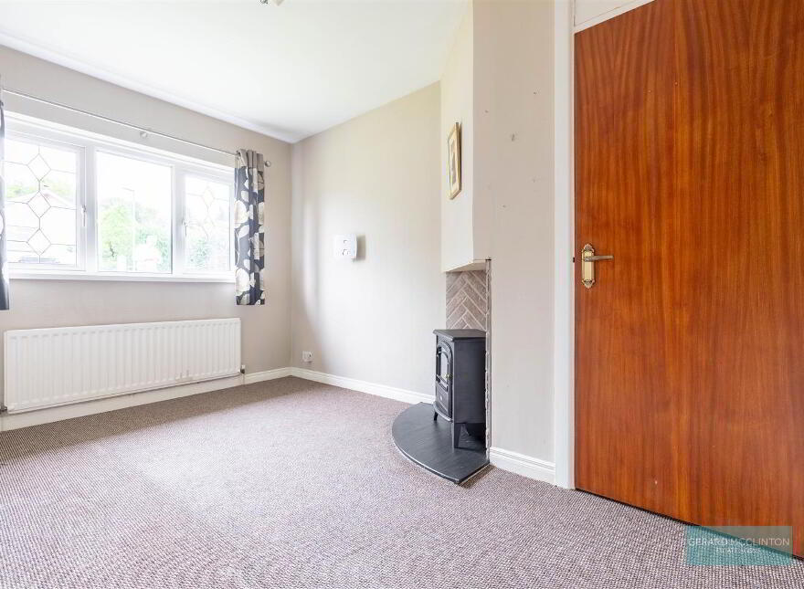 11 Saintsbury Avenue, Lisburn, BT27 5QQ