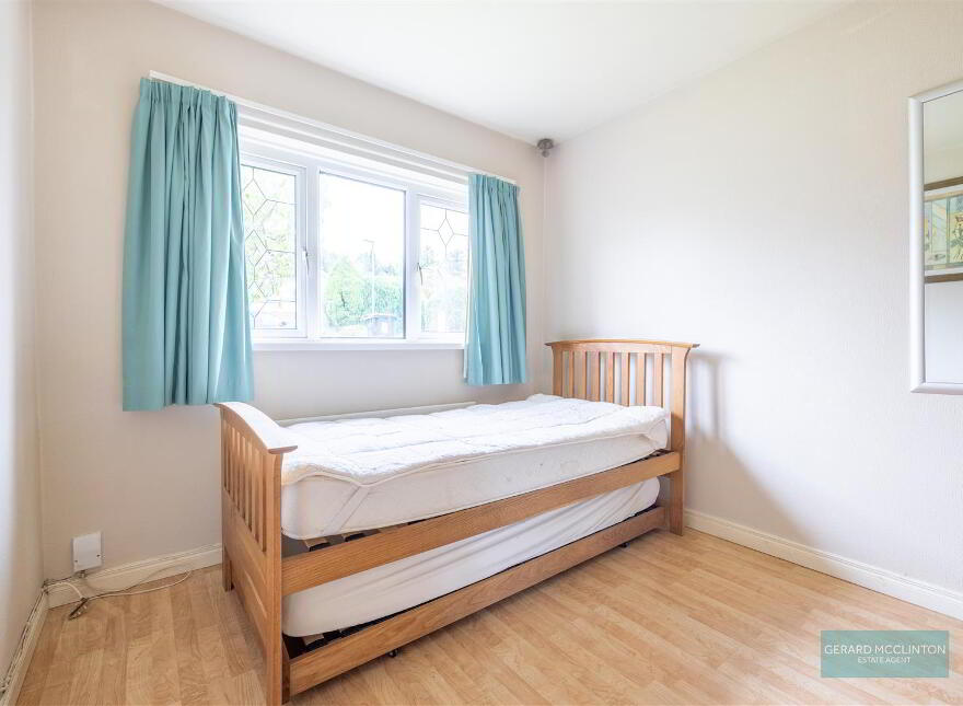 11 Saintsbury Avenue, Lisburn, BT27 5QQ