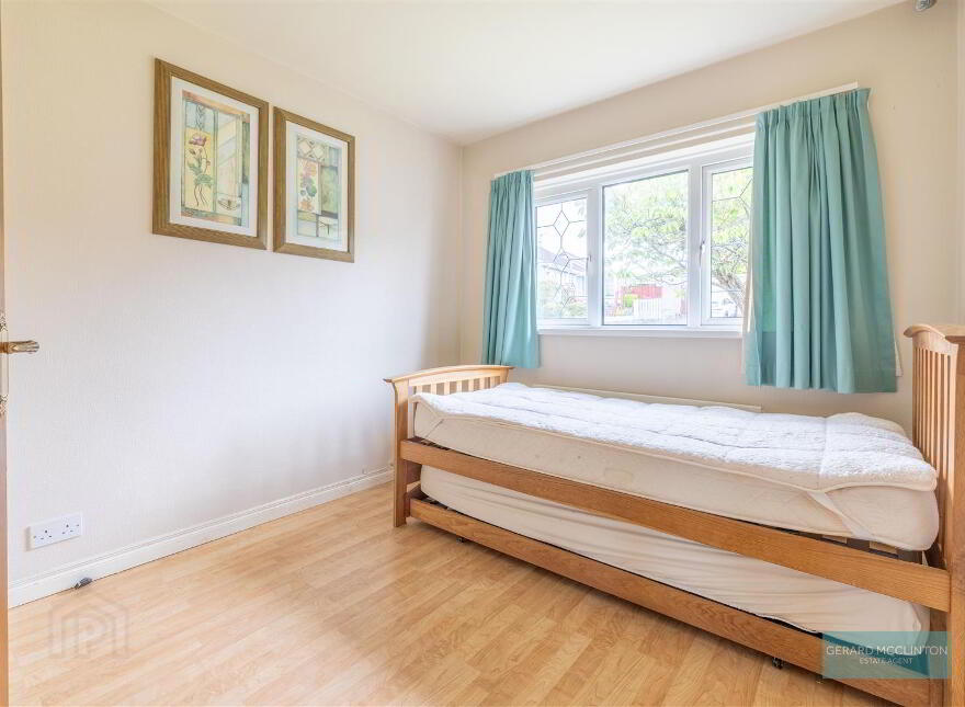 11 Saintsbury Avenue, Lisburn, BT27 5QQ