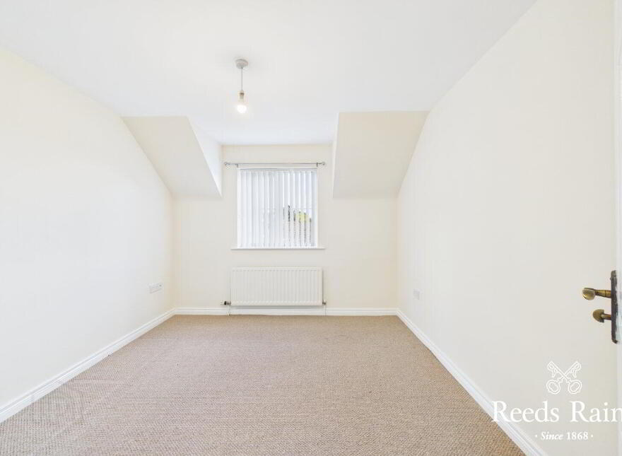 4 Johnston Park Gransha Road, Dundonald, Belfast, BT16 2HN